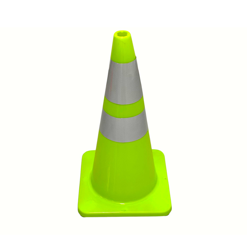 Cone de segurança de trânsito em PVC de alta elasticidade com base de borracha ponderada opcional para controle rodoviário em todas as condições climáticas e isolamento de perigos Cone de segurança de trânsito em PVC de alta elasticidade com base de borracha ponderada opcional para controle rodoviário em todas as condições climáticas e isolamento de perigos