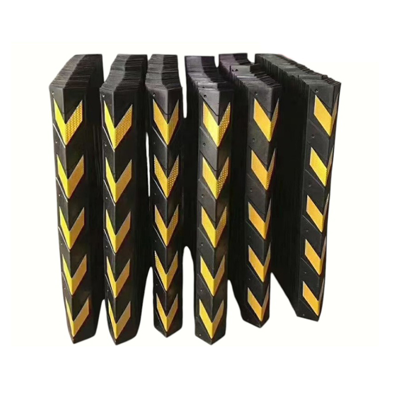 Protetores de canto de borracha industrial reflexivos resistentes com design de ângulo reto de 90 graus