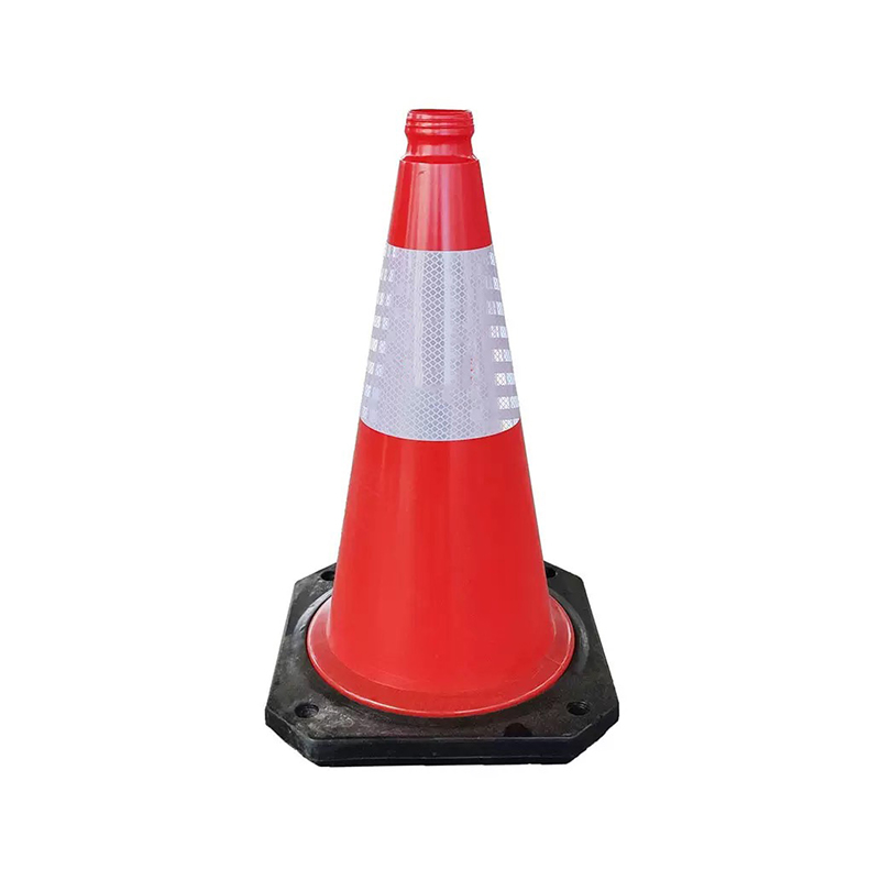 Cone de trânsito de plástico resistente com base de borracha
