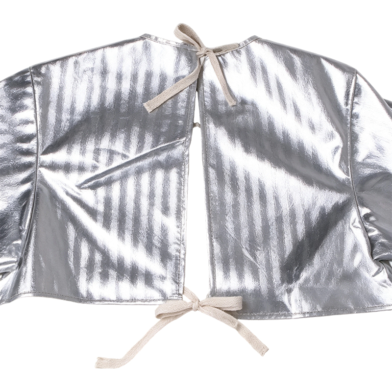 Traje de proteção resistente a altas temperaturas de entrada traseira